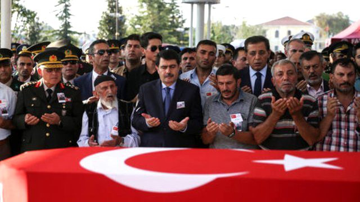 Şehit Uzman Çavuş Son Yolculuğuna Uğurlandı