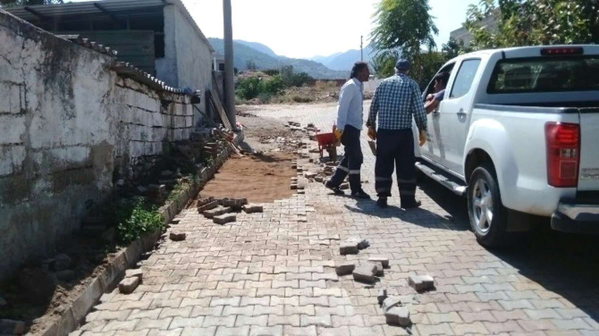 Şeyh Sinan Mahallesinin Yolları Yenileniyor