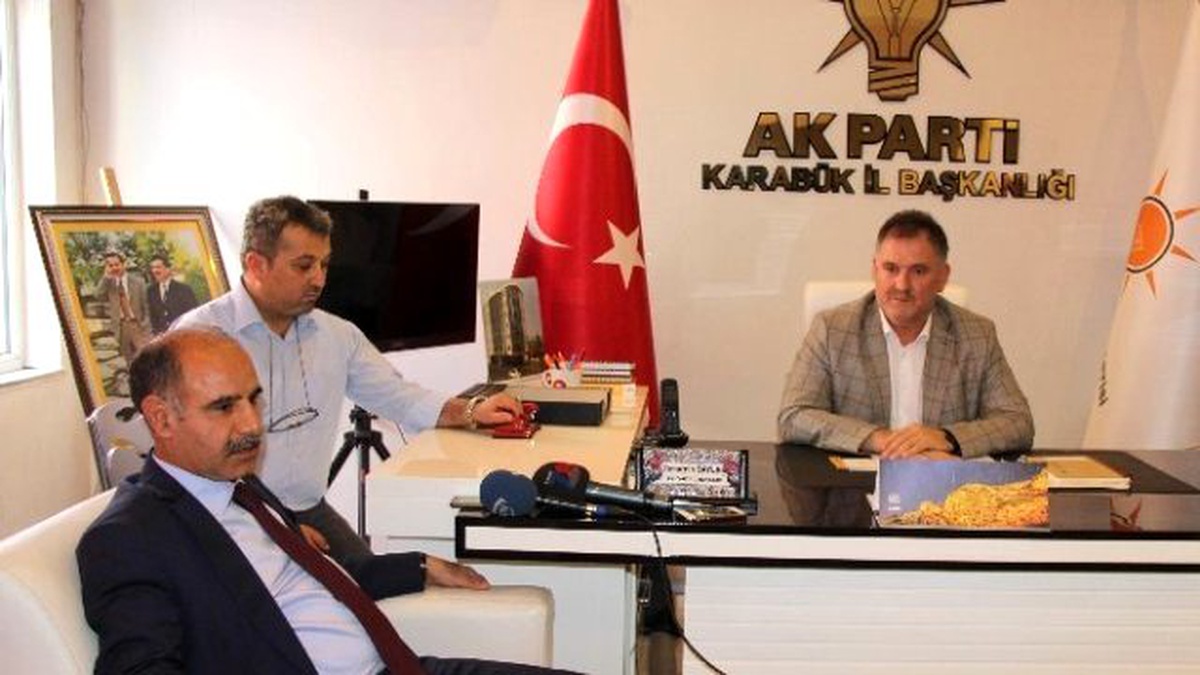 Vali Aktaş\'tan Siyasi Partilere Ziyaret
