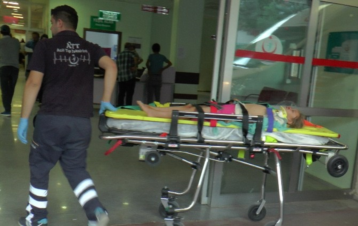 8 Yaşındaki Çocuğa Çarpıp Kaçtı