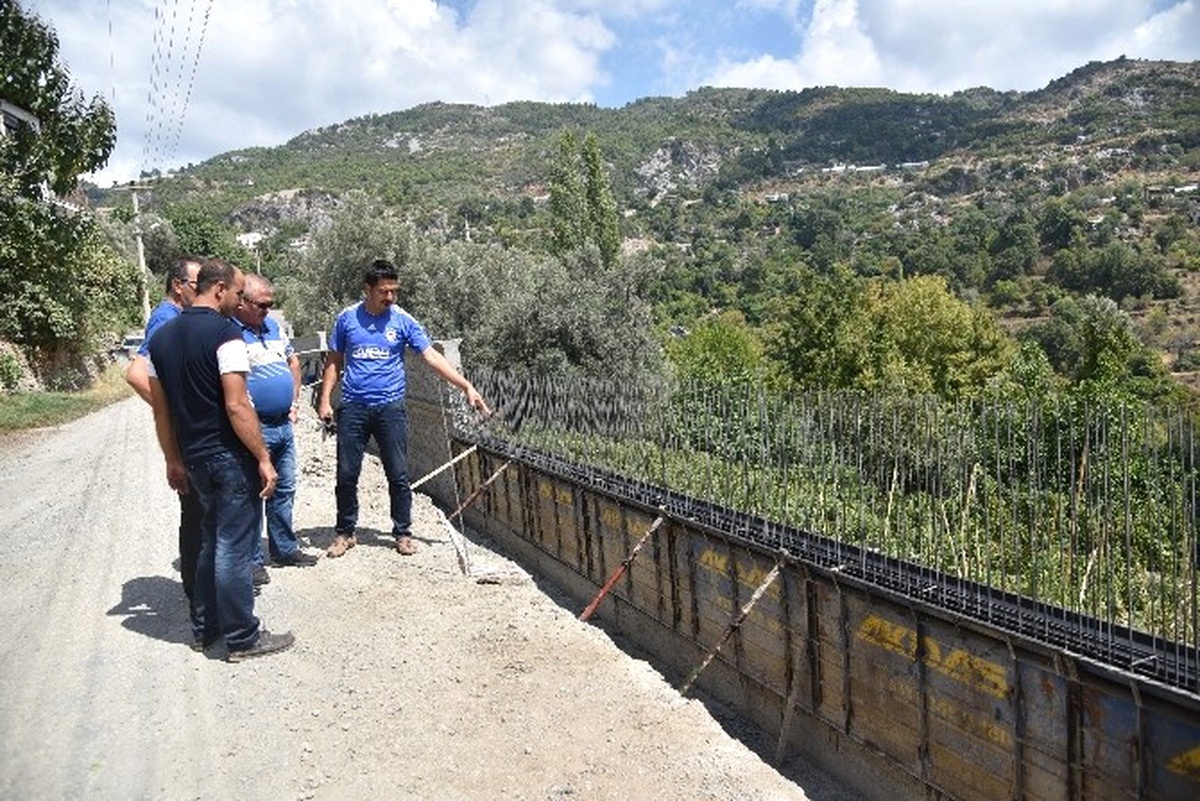 Alanya Hacıkerimler Mahallesi\'nden Yol Teşekkürü