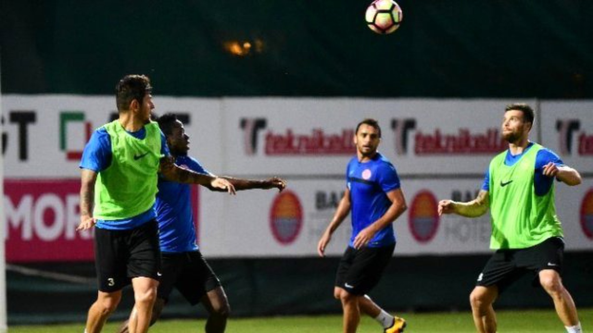 Antalyaspor\'da Atiker Konyaspor Maçı Hazırlıkları