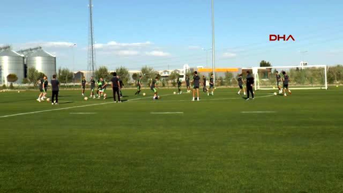 Atiker Konyaspor, Shakhtar Donetsk ve Antalyaspor Maçlarına Kilitlendi