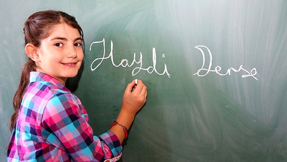 Bakan Yılmaz: Okullar 19 Eylül\'de Açılacak