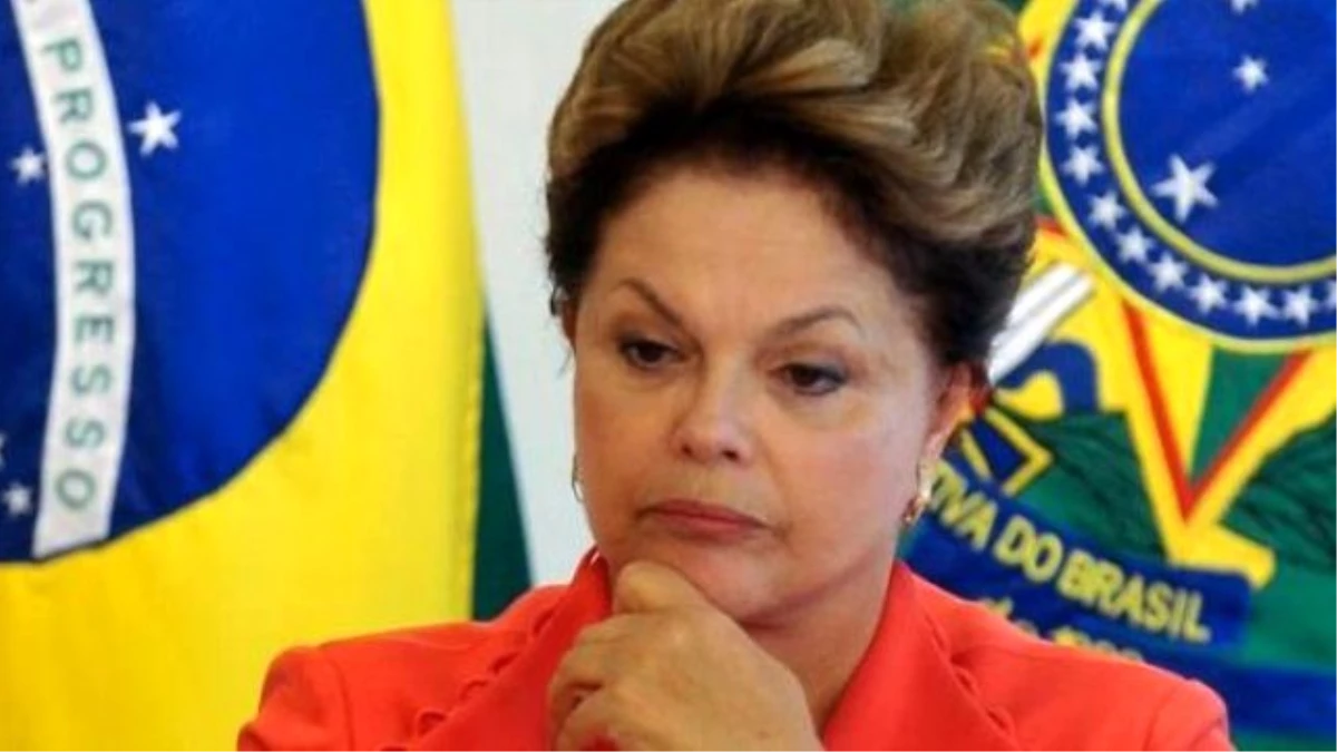 Brezilya\'da Rousseff\'in Görevden Azledilmesi