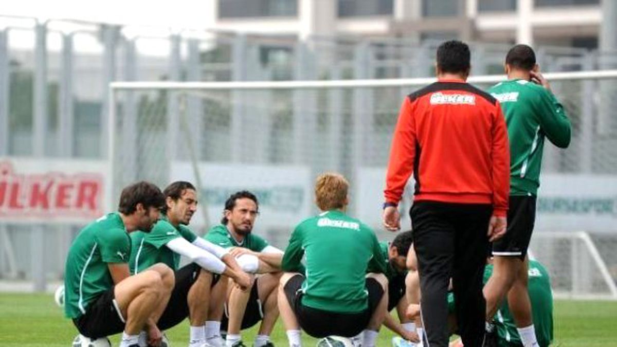Bursaspor\'da Fenerbahçe Maçı Hazırlıkları