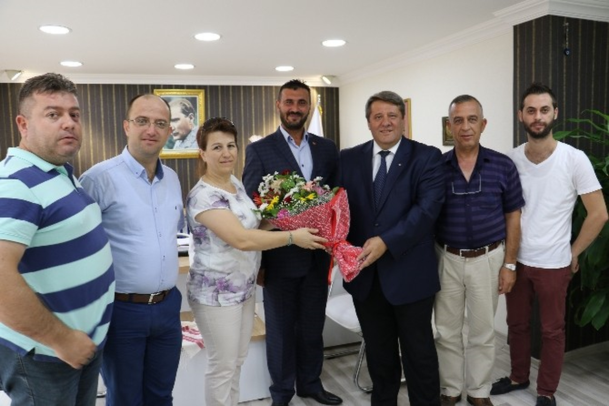 Büyükşehir, Mak-Göç\'ü Ağırladı
