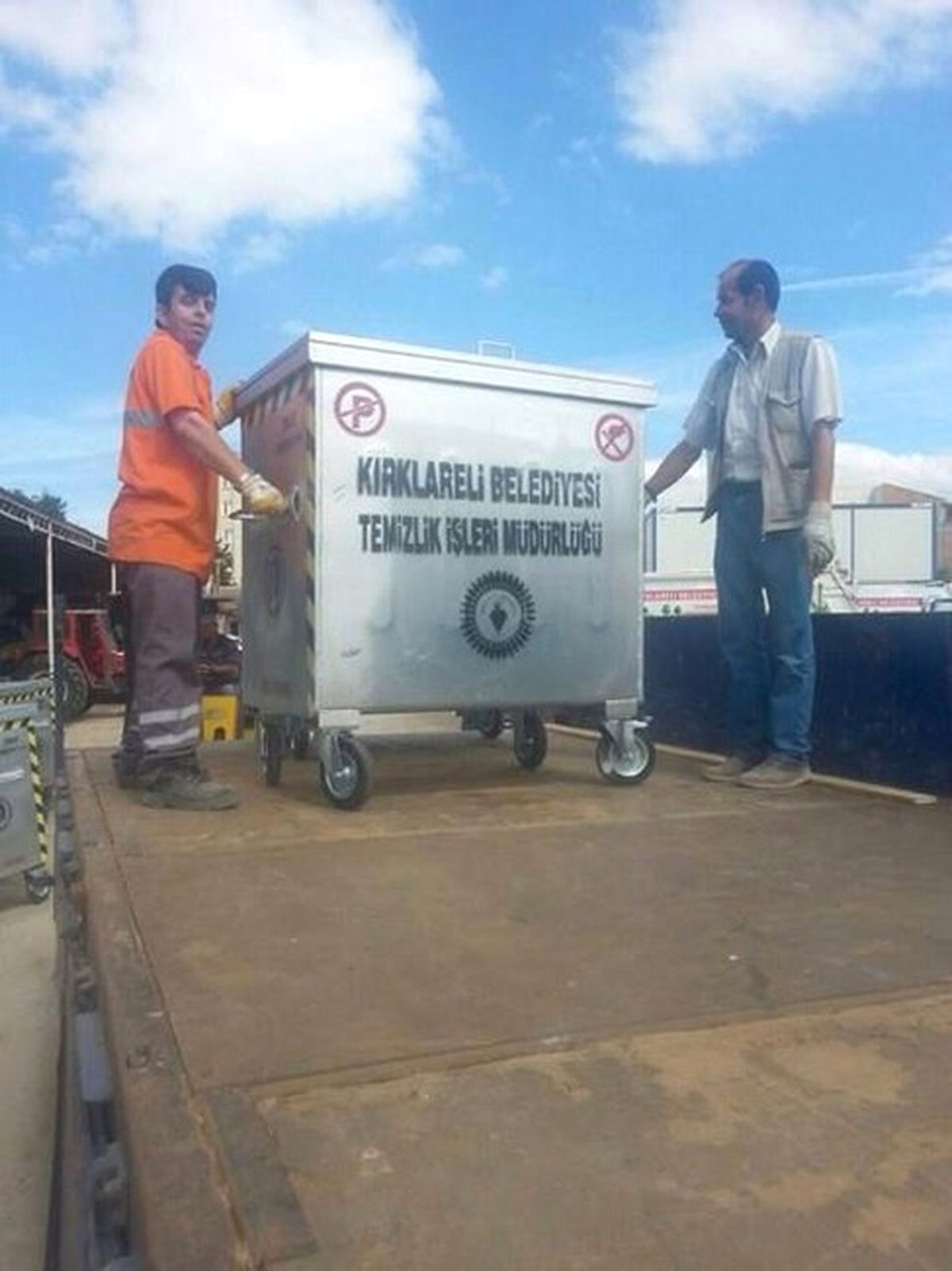 Çöp Konteynerleri Yenileniyor
