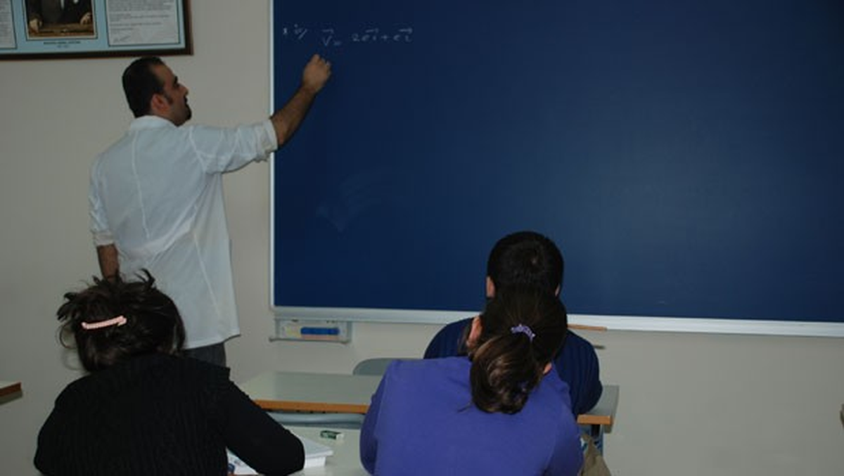 Dershane ve Etüt Merkezinde Görevli 5 Bin Öğretmene Atama Sürprizi