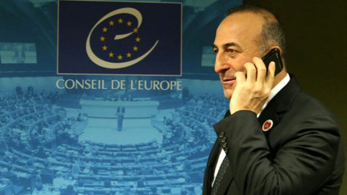 Dışişleri Bakanı Çavuşoğlu\'nun Telefon Trafiği