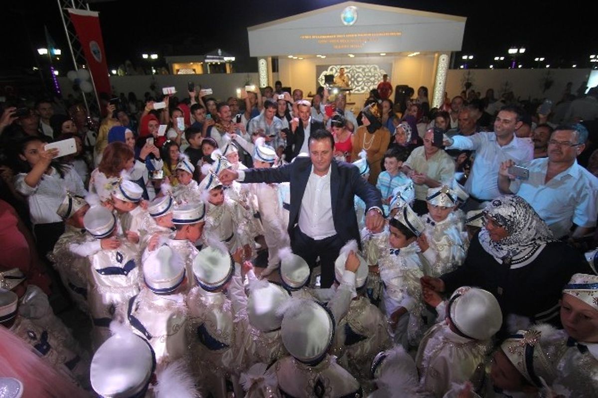 Erkekliğe İlk Adımı Attılar