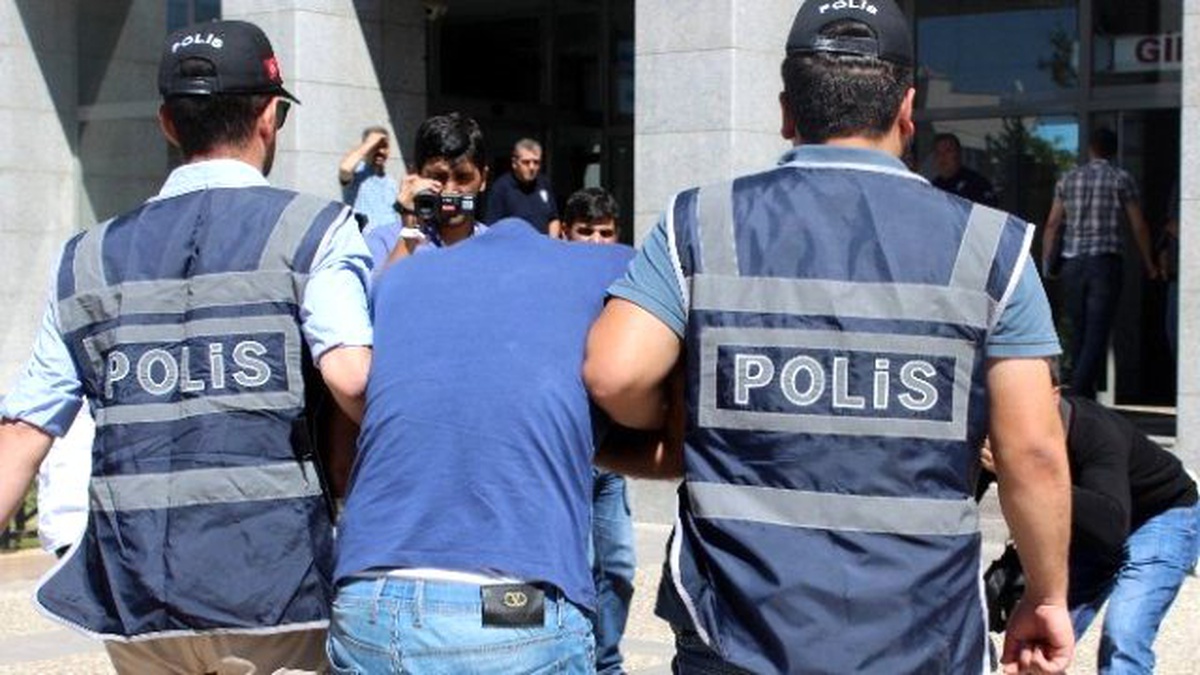Erzurum\'da Fetö Soruşturması Kapsamında 374 Kişi Tutuklandı