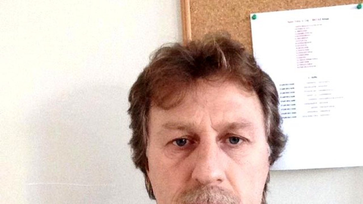 Eski Futbolcular Serbest