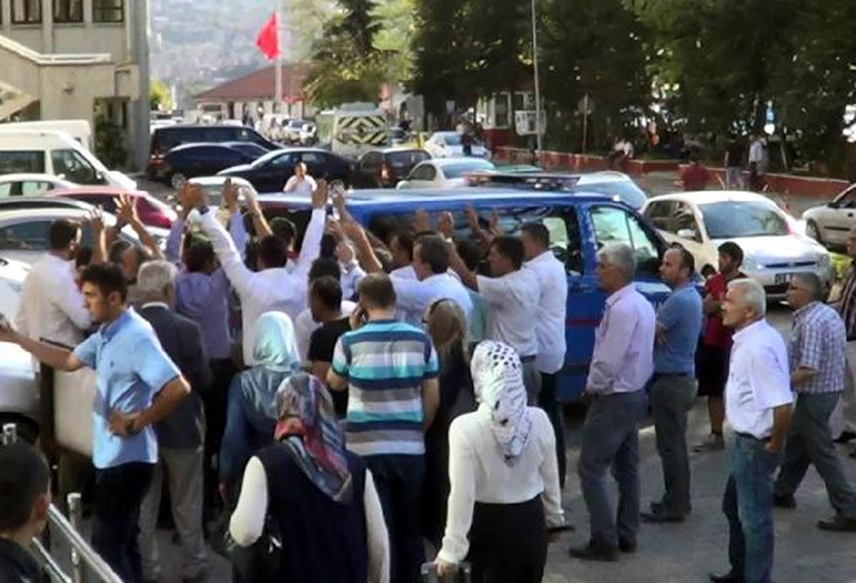 Fetö Soruşturmasında Belediye Başkanı ve 11 Kişi Adliyede(2)