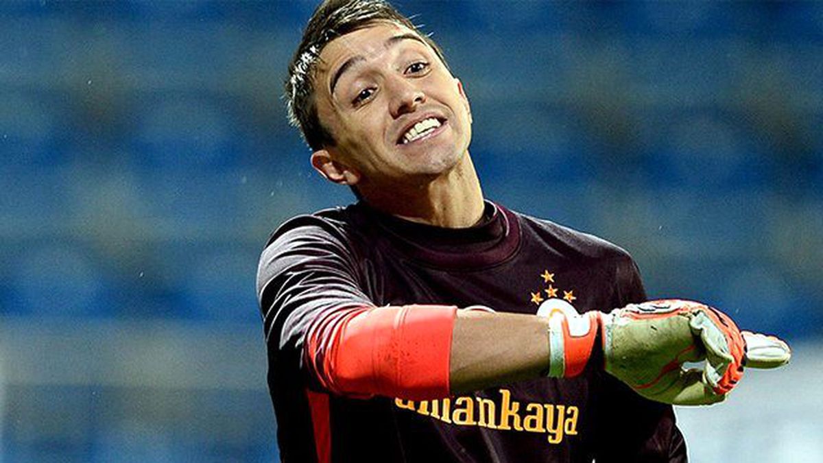 Galatasaraylı Muslera: Valizimi Hemen Toplar Giderim
