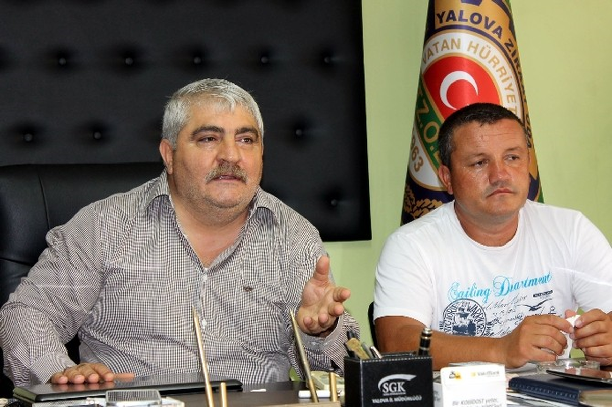 Göletten Bir Damla Su Verilmeyen Çiftçiler Kanalizasyon Suyu ile Tarlalarını Suluyor