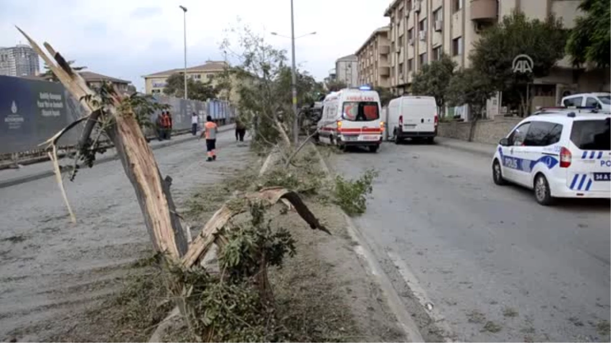 Kadıköy\'de Trafik Kazası: 3 Yaralı