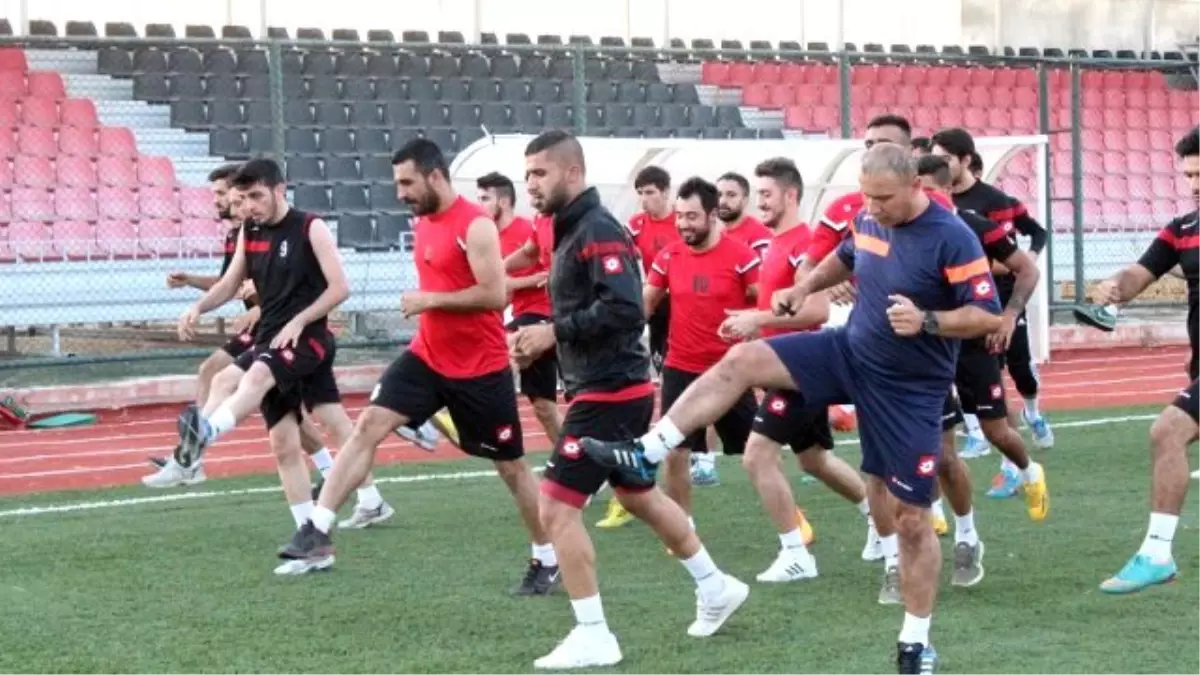 Karaköprü Belediyespor\'da Yeni Sezon Hazırlıkları