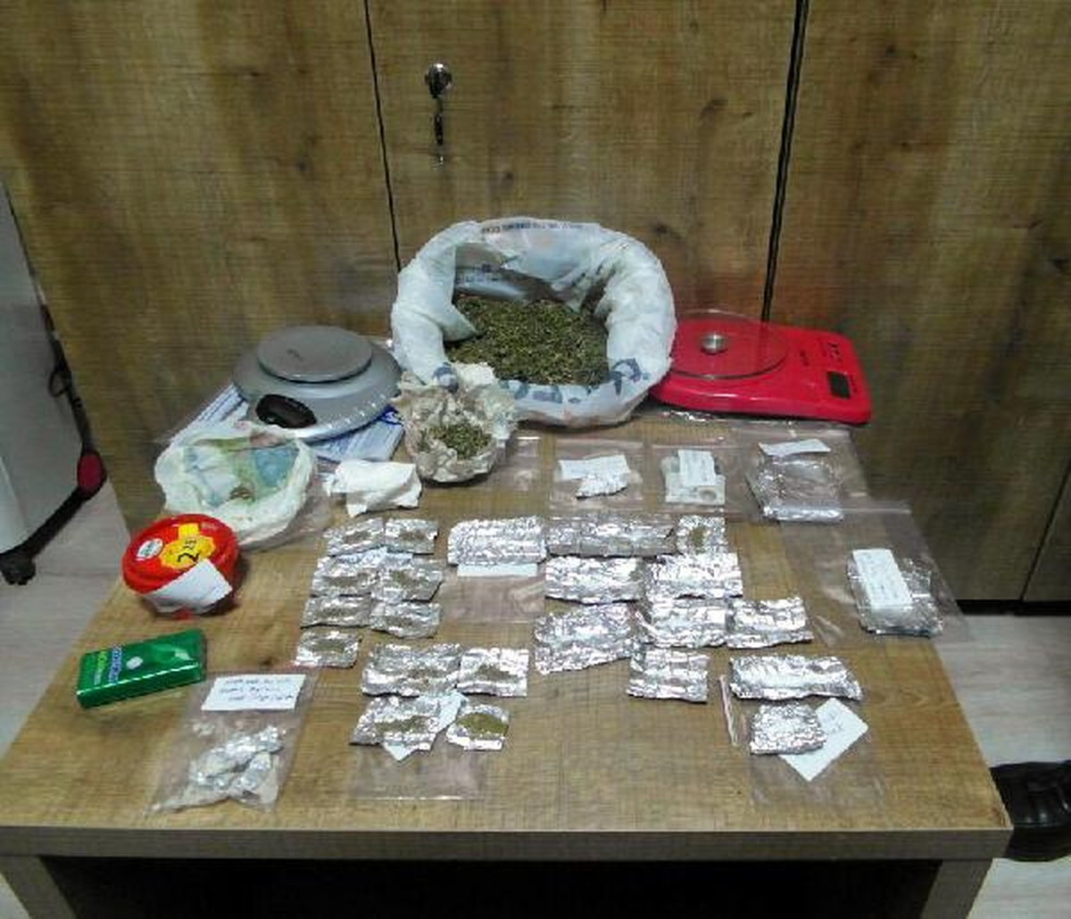 Kayseri\'de Uyuşturucu Operasyonu: 8 Gözaltı