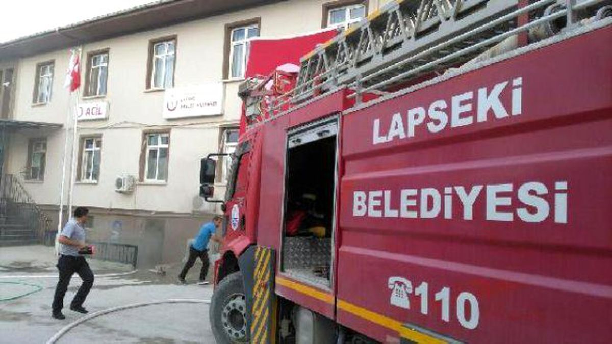 Lapseki Devlet Hastanesinde Yangın