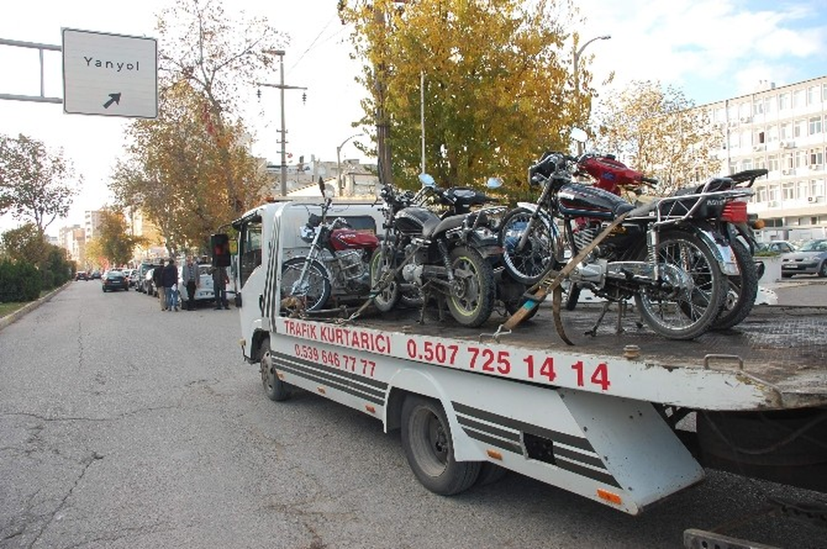Motosiklet Denetimleri Devam Ediyor