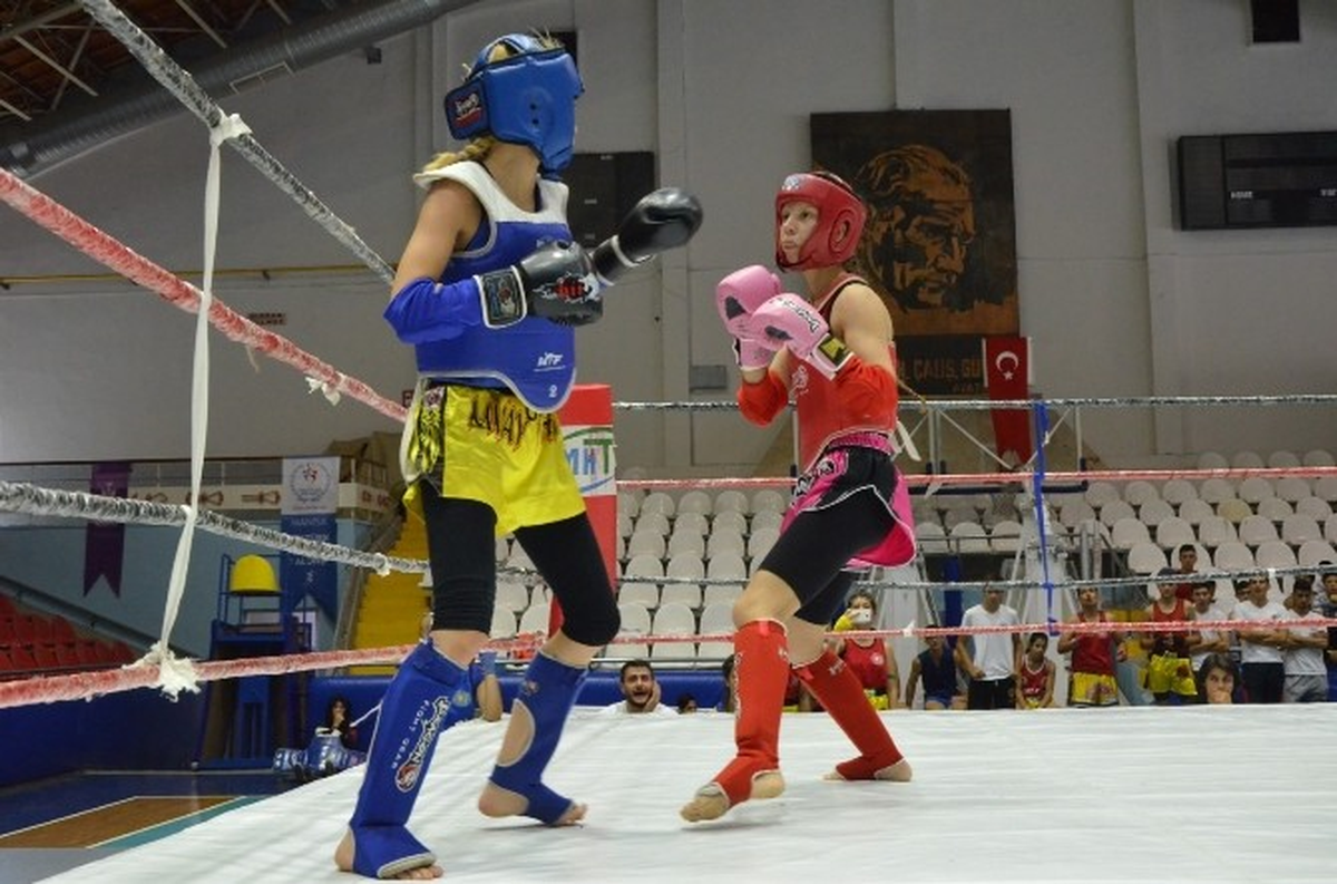 Muay Thai Turnuvasının Şampiyonu Manisa Oldu