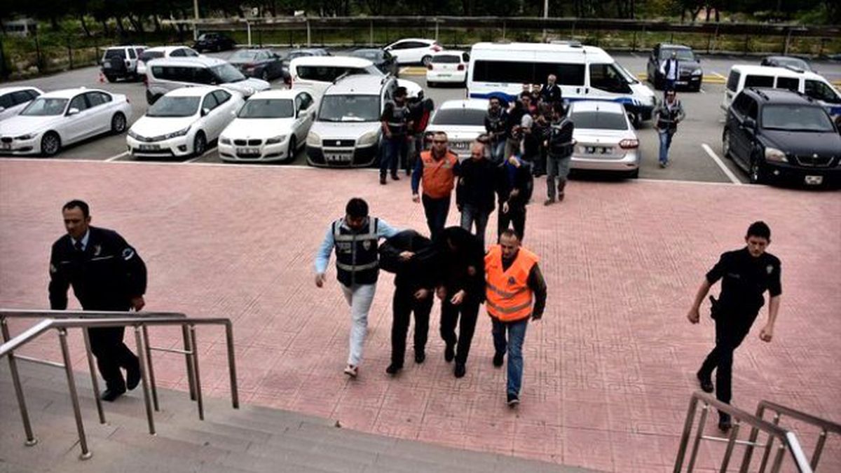Muğla\'da Göçmen Kaçakçılığı Operasyonu