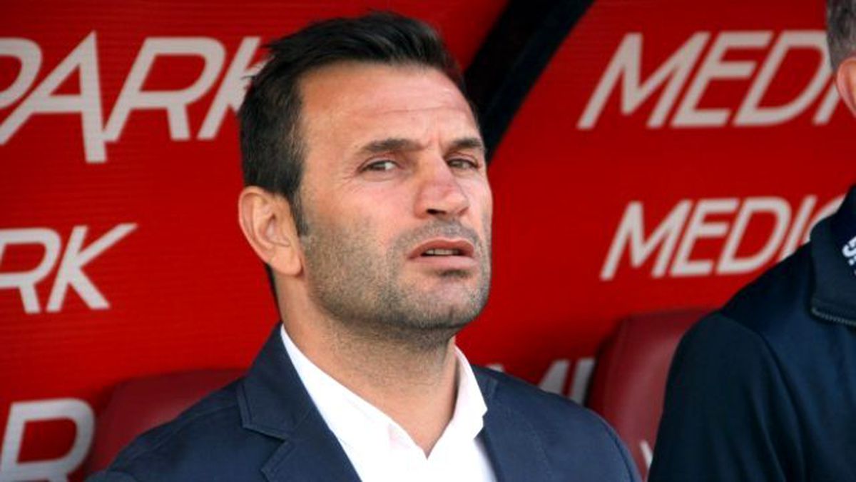 Okan Buruk: Cep Telefonu Görüntüleriyle Rakipleri Analiz Etmeye Çalışıyoruz