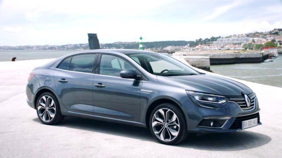 Renault "Yeni Megane Sedan"I Tanıttı