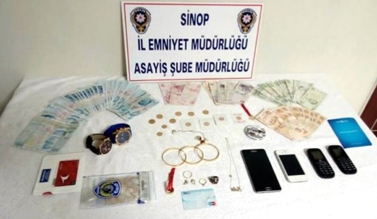 Sinop\'ta Telefon Dolandırıcı Operasyonu