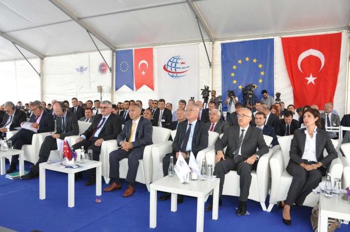 Sivil Havacılık Akademisi\'nin Temeli Atıldı
