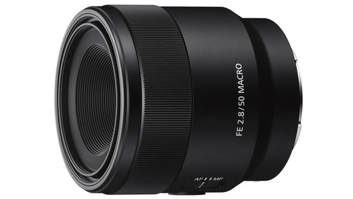 Sony Full Frame 50mm F2.8 Makro Objektifi Satışa Çıkıyor
