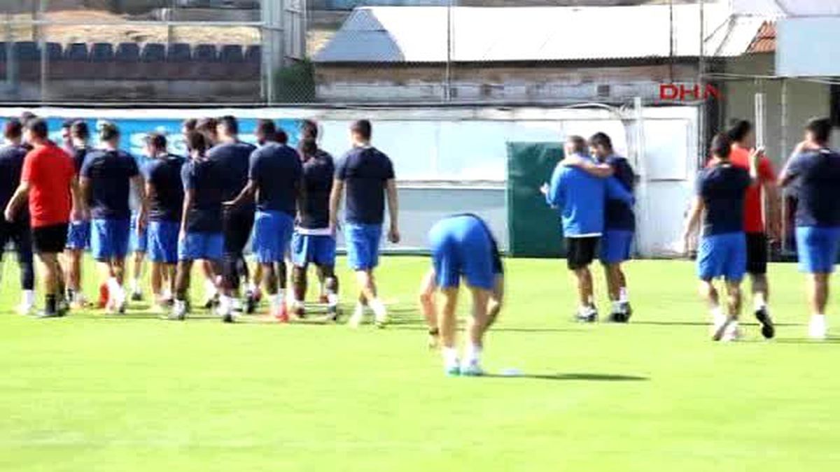 Trabzonspor\'da Neşeli Antrenman