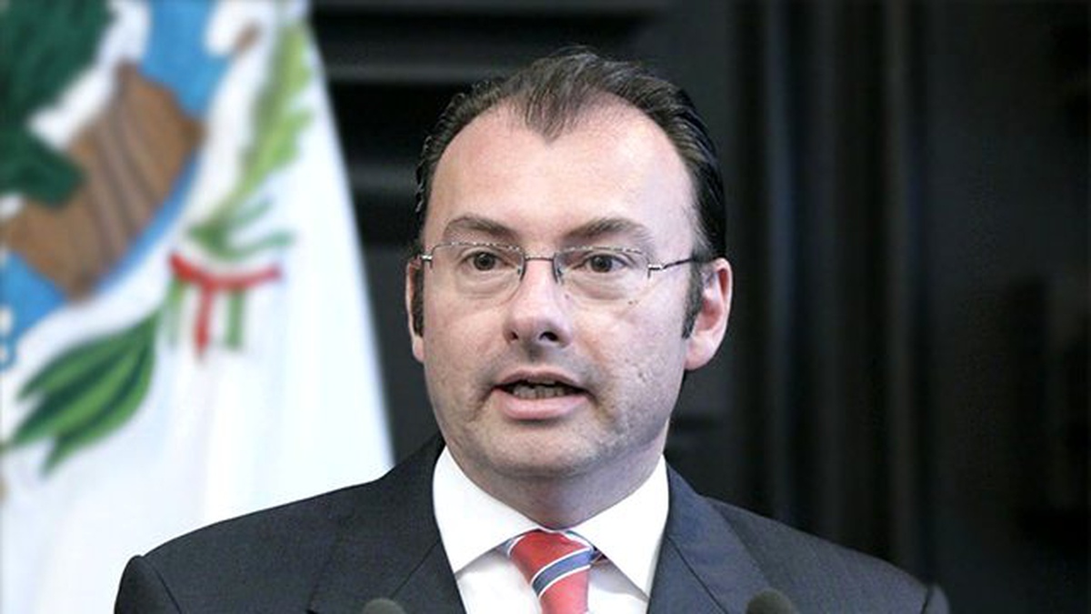 Trump\'ın Ziyaretinde Rolü Olan Meksikalı Bakan İstifa Etti