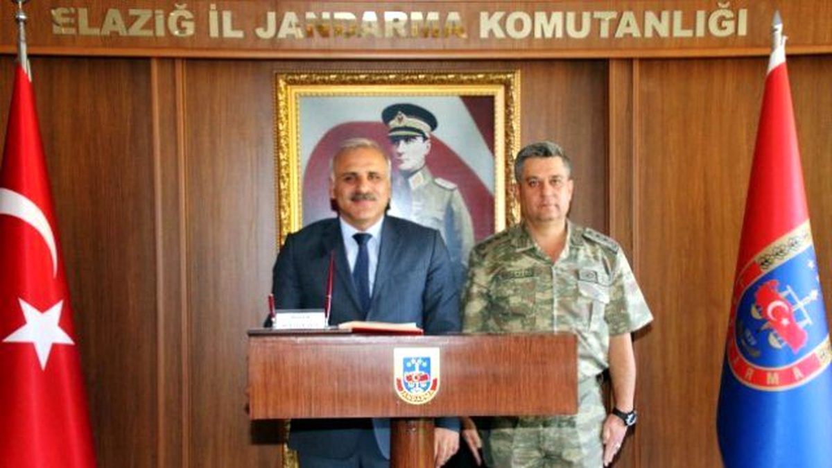 Vali Zorluoğlu\'ndan İl Jandarma Komutanlığına Ziyaret