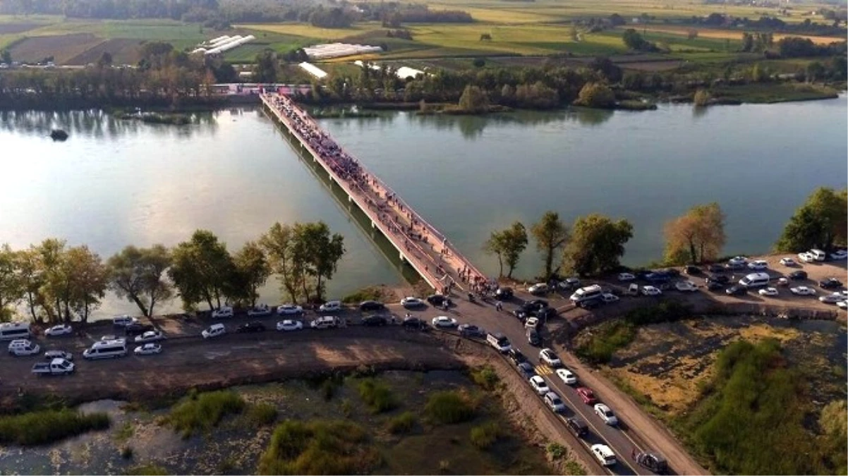 Bafra\'da 100 Yıldır Hasreti Çekilen Köprünün Açılışı Yapıldı