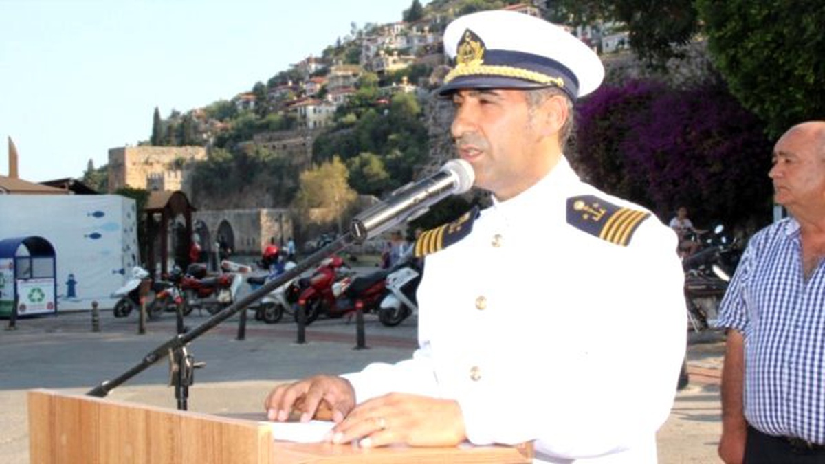Alanya Liman Başkanı Ballıkaya Görevine İade Edildi