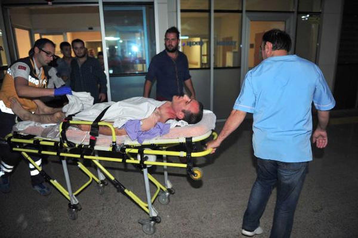 Alkollü Olarak Bindiği Taksinin Şoförünü Bıçakladı