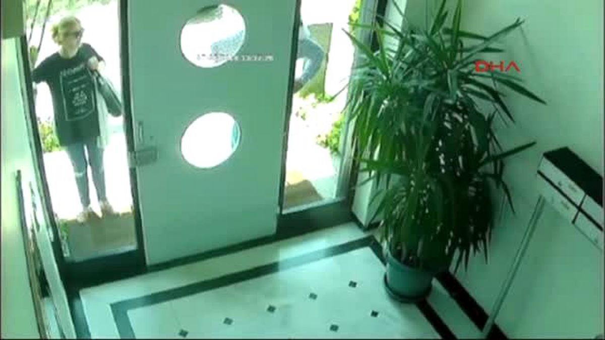 Annesinin Hastalığını Bahane Ederek Çıktığı Cezaevine Hırsızlık Yaparak Dönmüş