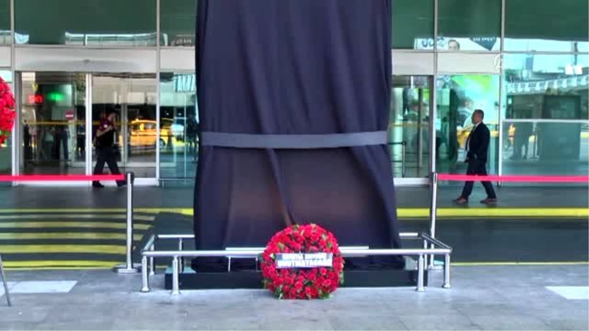 Saldırıda Hayatını Kaybedenler İçin Atatürk Havalimanı\'nda Anıt