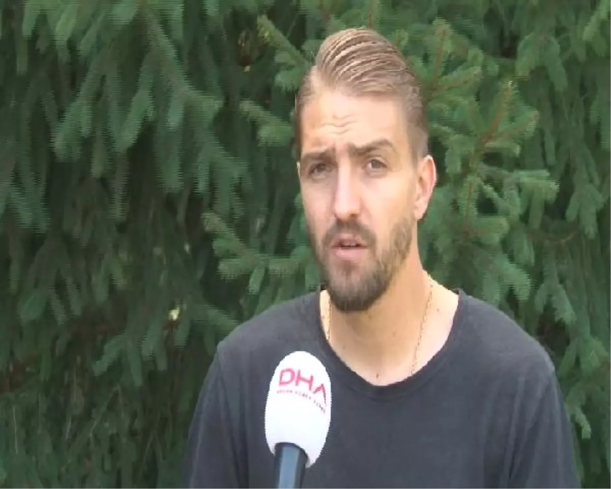 Beşiktaş\'ın Yeni Transferi Caner Erkin\'den Özel Açıklamalar