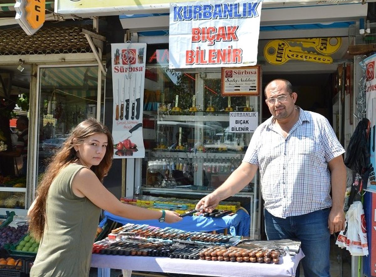 Bıçakçılarda Kurban Bayramı Yoğunluğu