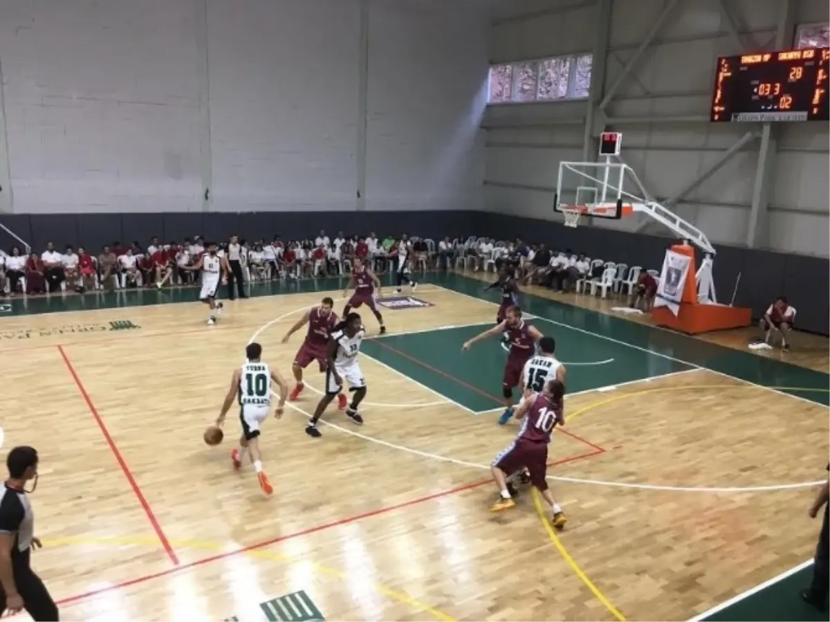 Büyükşehir Basket Son Saniye Basketiyle Kaybetti