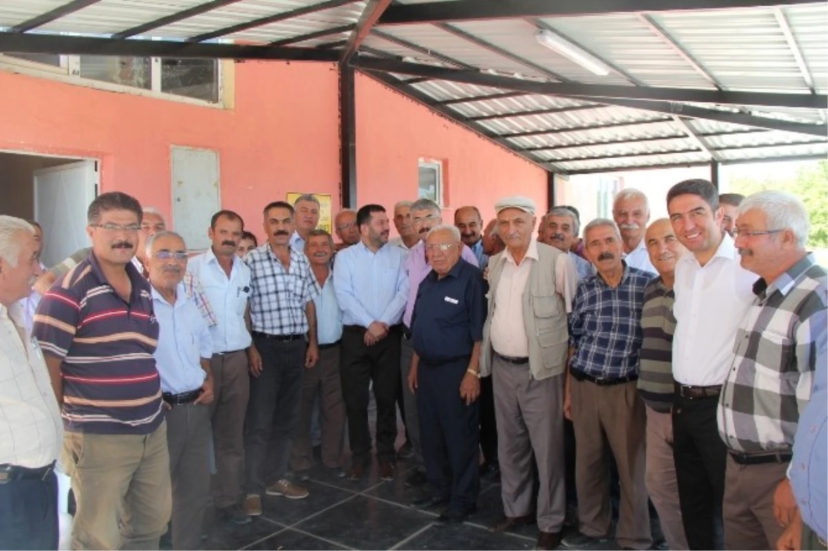 CHP Genel Başkan Yardımcısı Ağbaba Akçadağ\'ı Ziyaret Etti
