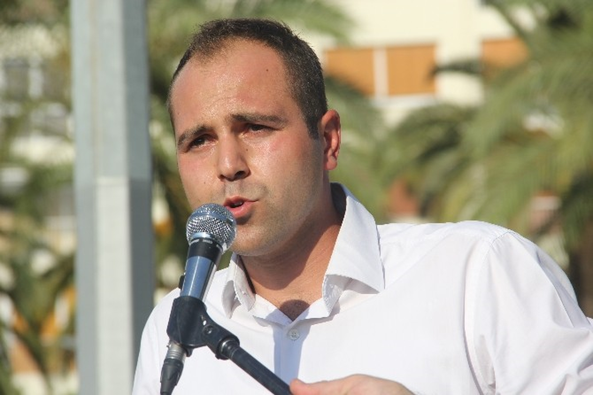 CHP\'li Gençlerde İstifa Krizi
