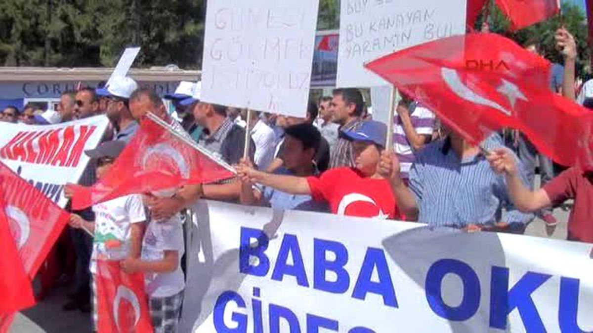 Çorum'da Eşten Atılan 70 İşçi Eş ve Çocuklarıyla Eylem Yaptı