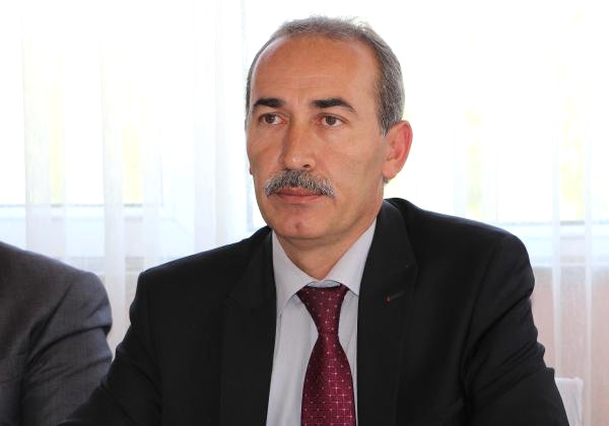 Cumhuriyet Üniversitesi\'nde Fetö\'den 50 Kişi Açığa Alındı