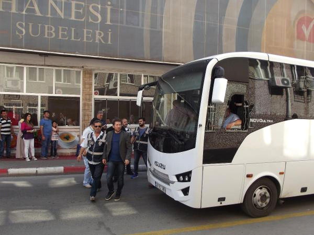 Edirne\'de 11 Polis ve 5 Asker Fetö\'den Gözaltına Alındı (2)