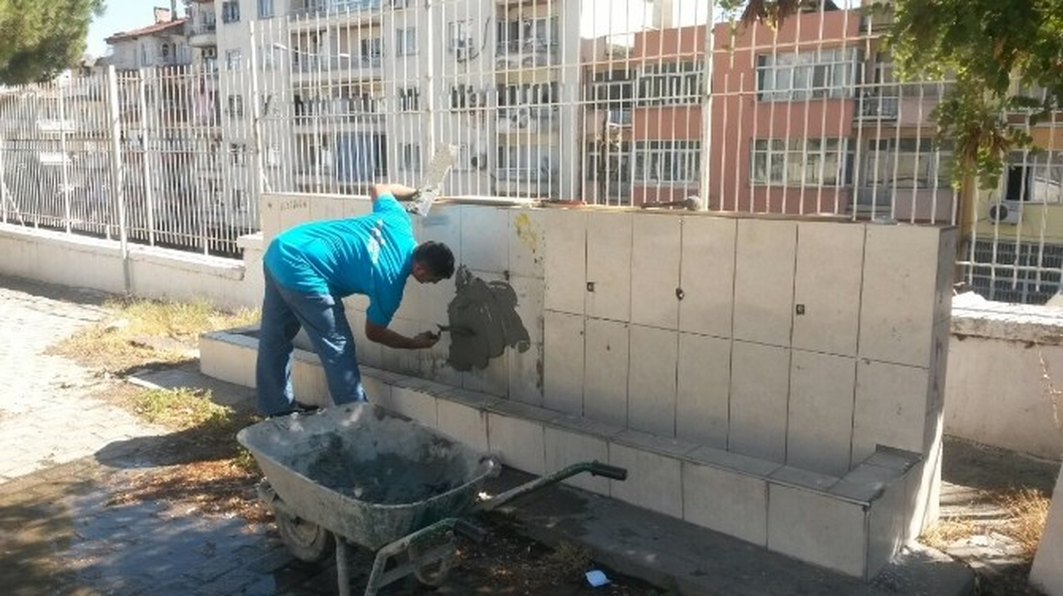 Efeler Belediyesi Okulları Eğitime Hazırlıyor