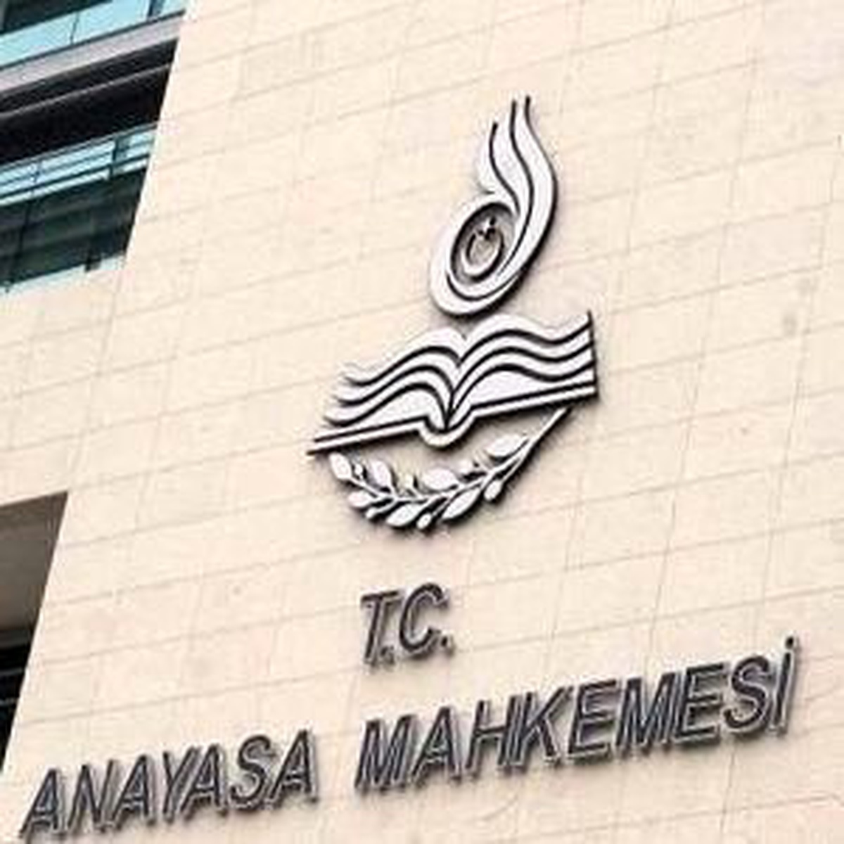 Akademisyenlerden YÖK Önünde 50/d Tepkisi